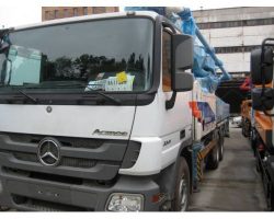 Бетононасос ZOOMLION 43X-5RZ на шасси Mercedes