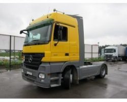 Тягач Mercedes 1841 Actros