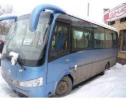 Автобус YUTONG ZK6737D