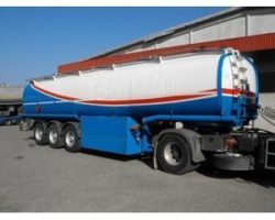 ACERBI - FUEL/BENZIN/DIESEL/DIEZEL 5xKAMER ABS+ADR 40.641L