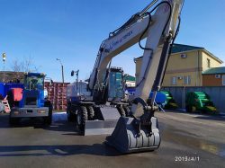 Экскаватор колесный RM Terex WX-200